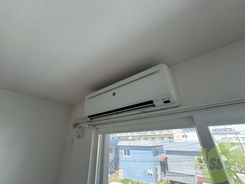 その他設備　エアコンもあり暑い夏もこれで快適ですよ～