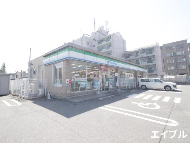コンビニ　ファミリーマート福岡七隈六丁目店（コンビニ）まで240m