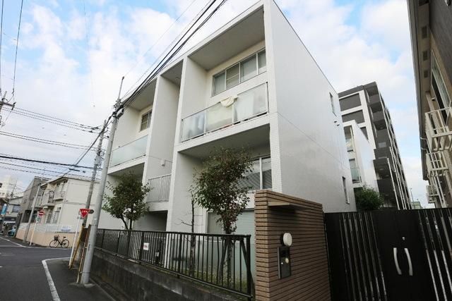 建物外観　★外観★
