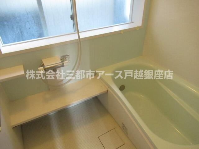 バス・シャワールーム　中町１丁目戸建て