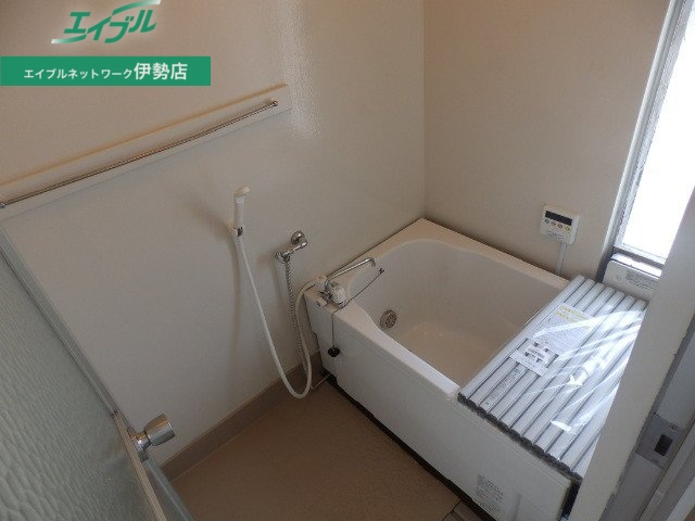 バス・シャワールーム　同型参考写真