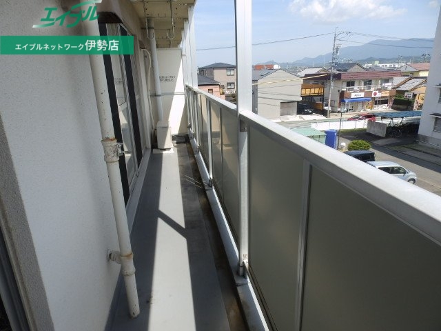 バルコニー　同型参考写真