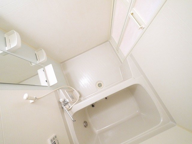バス・シャワールーム　日々の暮らしに欠かせないお風呂です