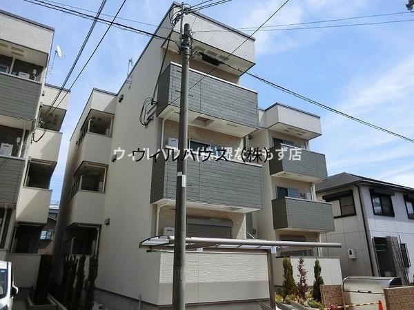 建物外観　全室角部屋！