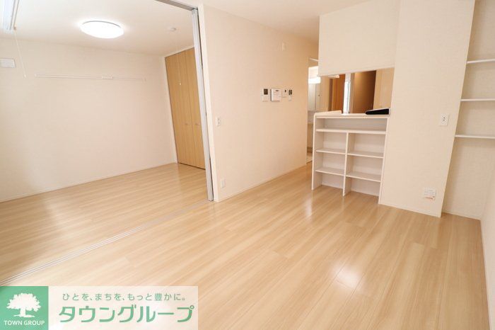 居室・リビング　お問合せはタウンハウジングまで！※現地待合わせ相談可能