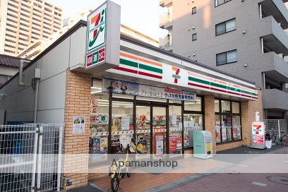 コンビニ　セブンイレブン（コンビニ）まで458m