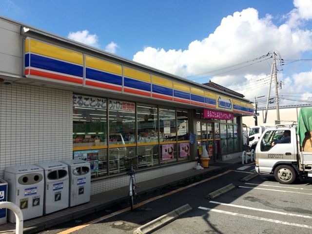 コンビニ　ミニストップ川口新堀店（コンビニ）まで353m