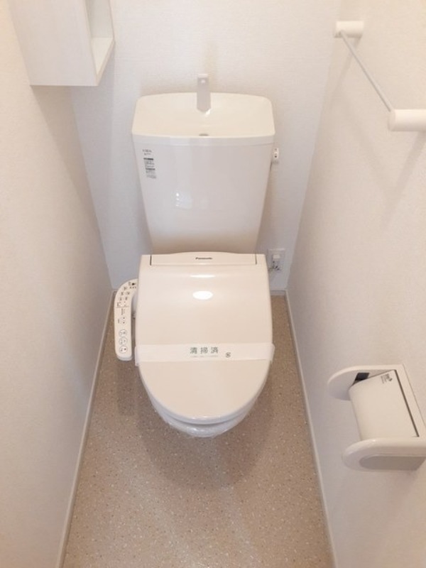 トイレ　図面と現状に相違がある場合には現状を優先