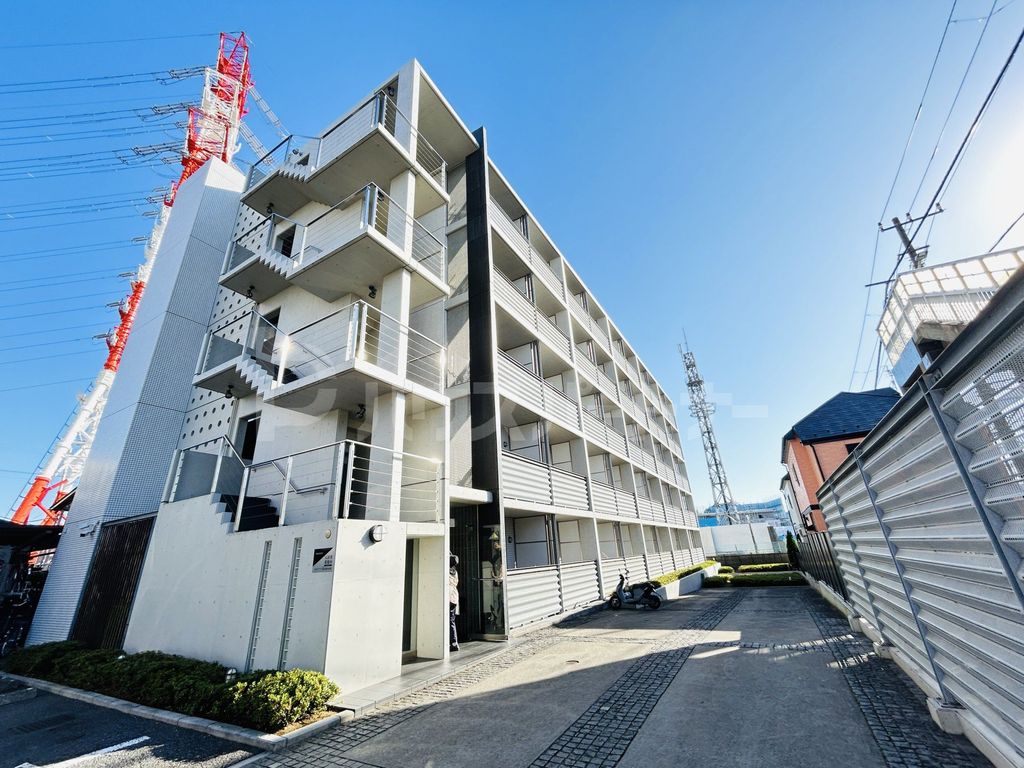 エントランス　外観