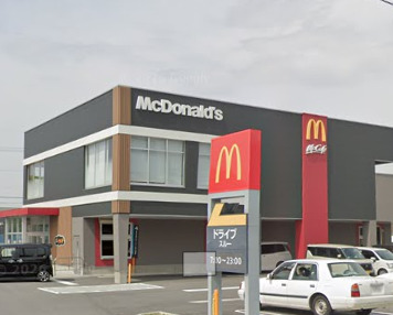 飲食店　マクドナルド 東海通当知店（飲食店）まで482m