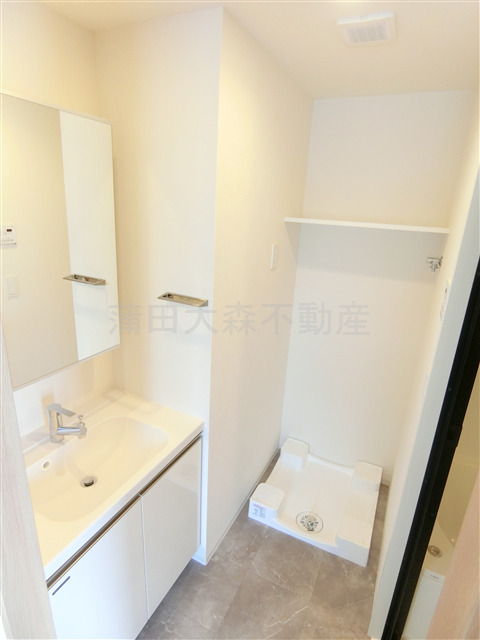 洗面設備　洗面脱衣所　独立洗面台　洗濯機置き場