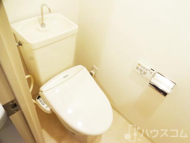 トイレ　温水洗浄便座付き☆ドンドンお使い下さい♪