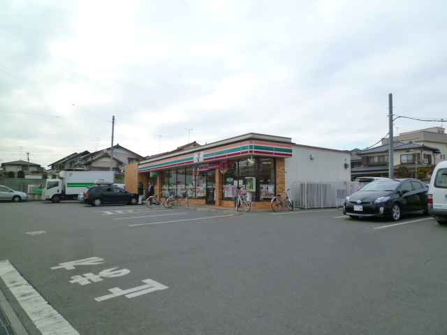 コンビニ　セブンイレブン 上尾本町1丁目店（コンビニ）まで938m