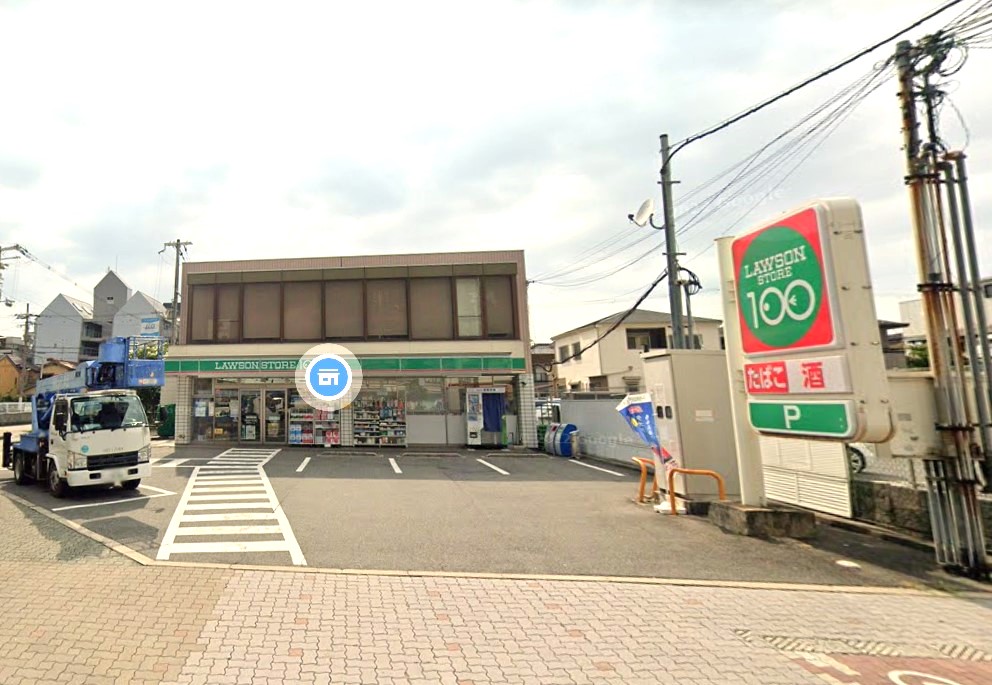 コンビニ　ローソンストア100東住吉今川店（コンビニ）まで353m