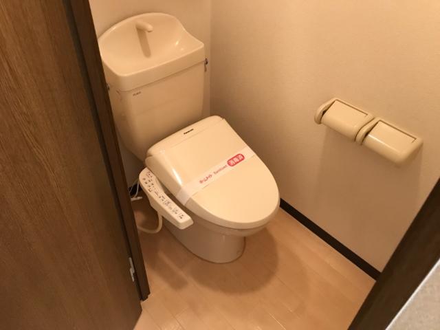 トイレ　シャワー付トイレ