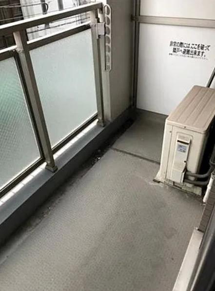バルコニー