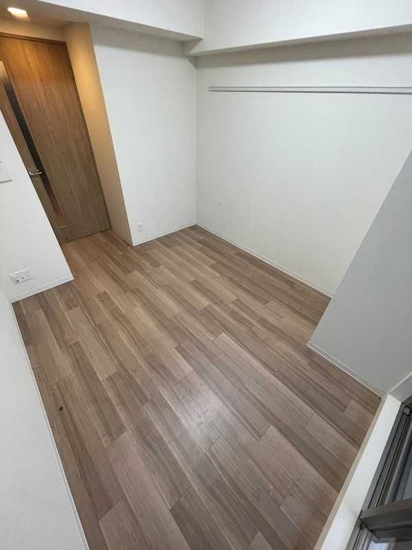 プレサンス塚本駅前の居間写真