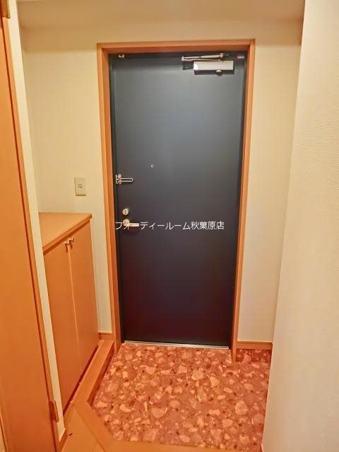 玄関　★《見学予約受付中》両国駅徒歩１分の好立地★駅チカ★