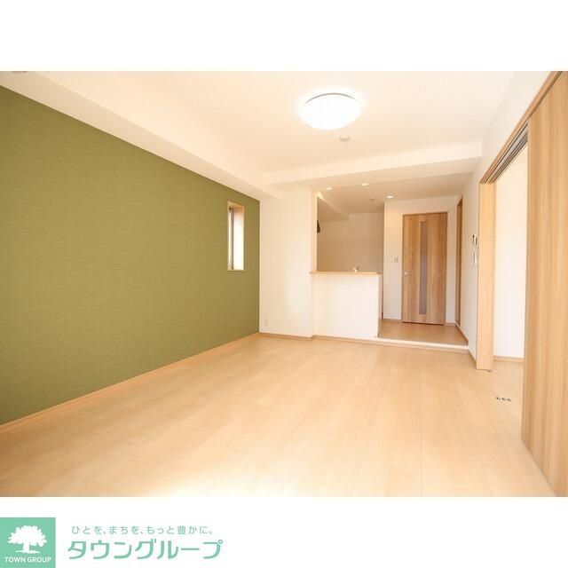 アンプルールフェール梶が谷の居間写真