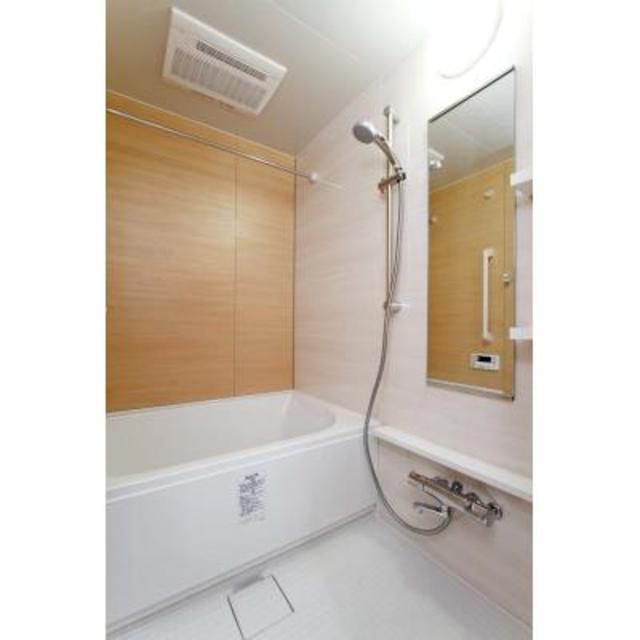 バス・シャワールーム　※写真は同タイプ住戸です。