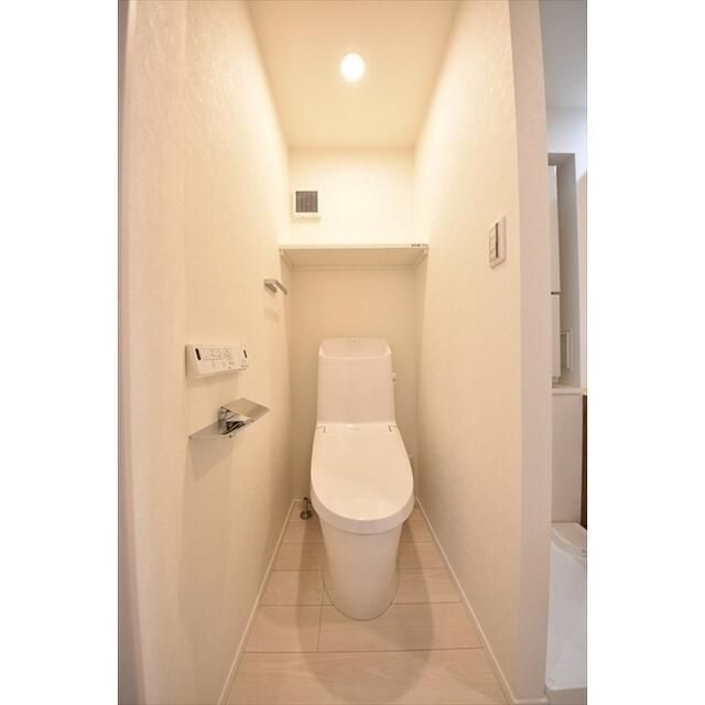 トイレ　清潔感のあるトイレです