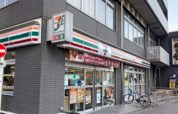 コンビニ　セブンイレブン大田区東糀谷店（コンビニ）まで268m