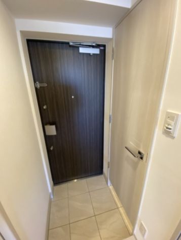 プラティーク目白の玄関写真