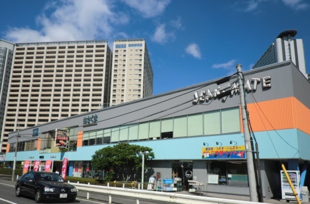 【川崎市中原区新丸子町のマンションのショッピングセンター】