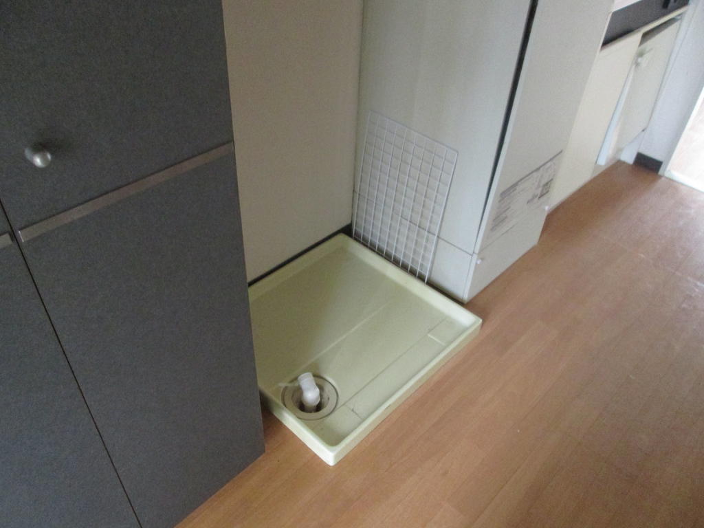 その他設備　室内洗濯機置場。