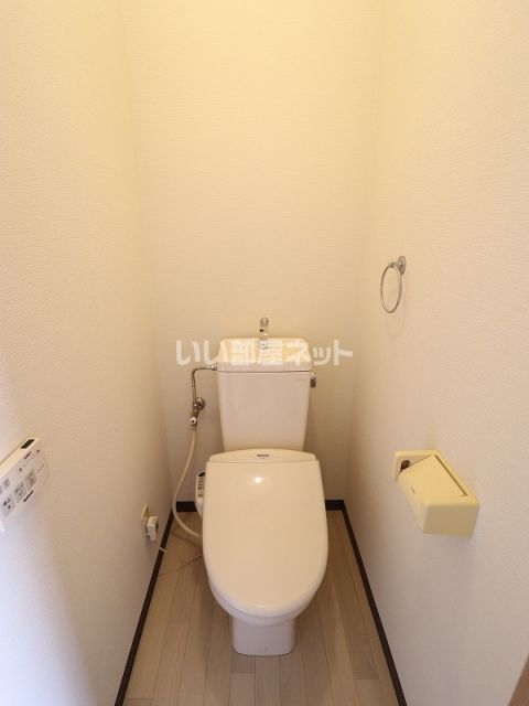 【福知山市駒場新町のアパートのトイレ】