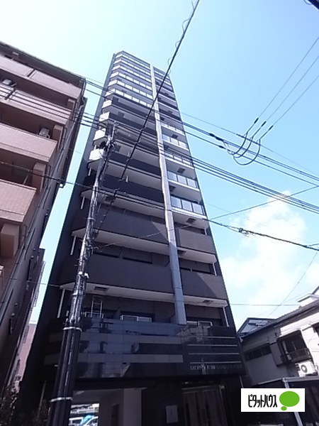 神戸市中央区八雲通のマンションの建物外観