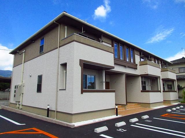 佐賀県小城市三日月町久米（アパート）の賃貸物件の外観