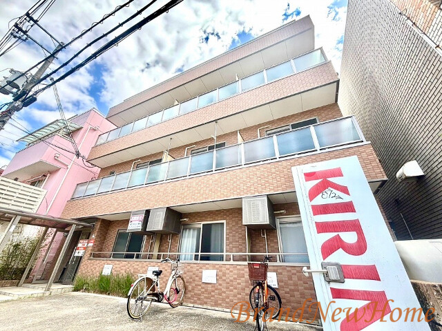 堺市堺区浅香山町のマンションの建物外観