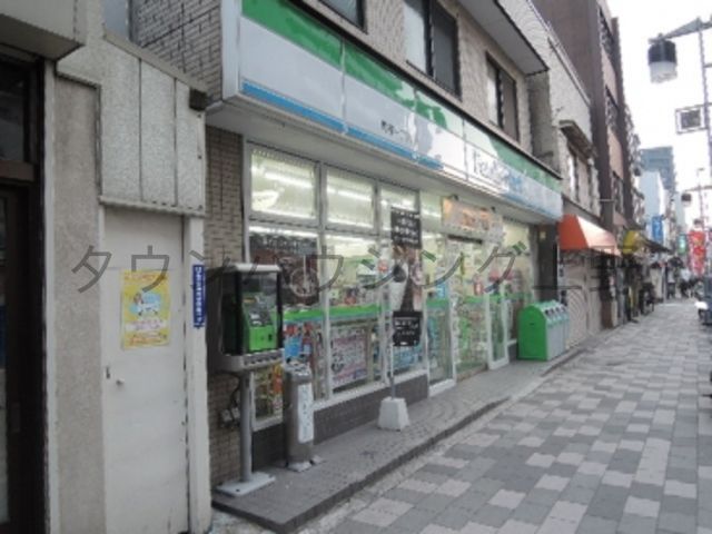 【荒川区町屋のマンションのコンビニ】