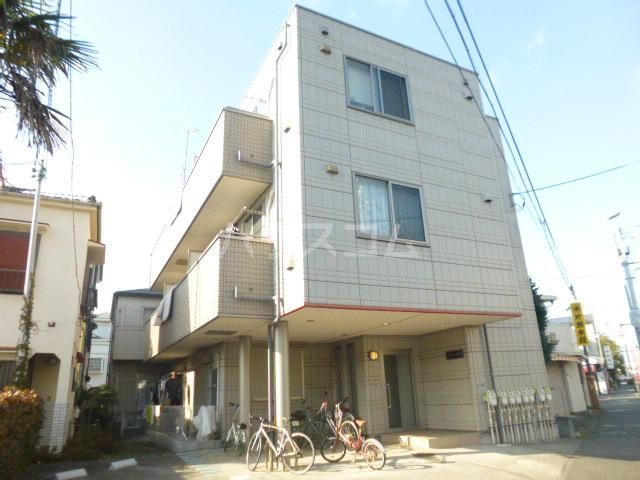 藤沢市片瀬のマンションの建物外観