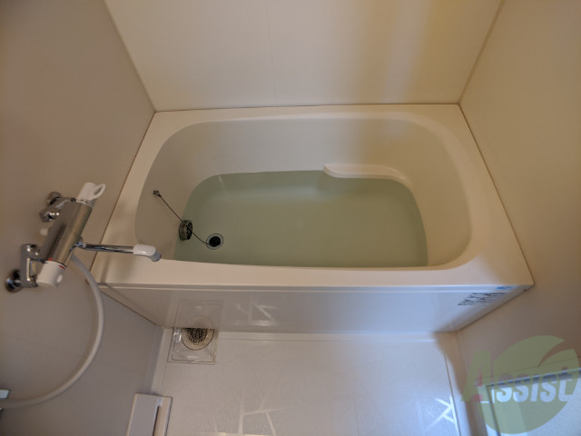 バス・シャワールーム　疲れた一日はゆっくりとお風呂に浸かりたいものです。