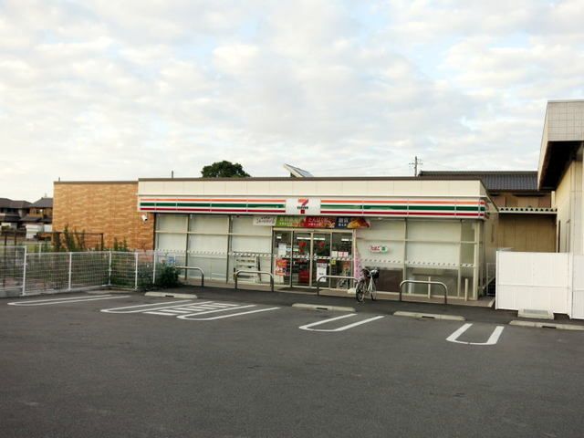 コンビニ　セブン-イレブン 西尾堤西（コンビニ）まで150m