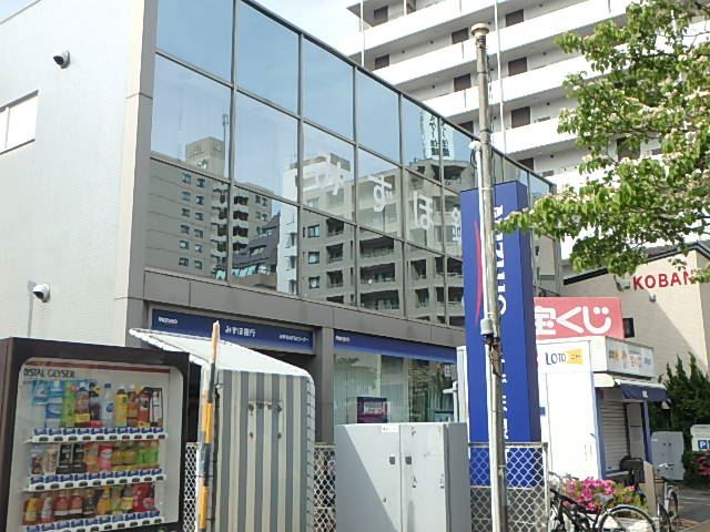 銀行　みずほ銀行（銀行）まで720m