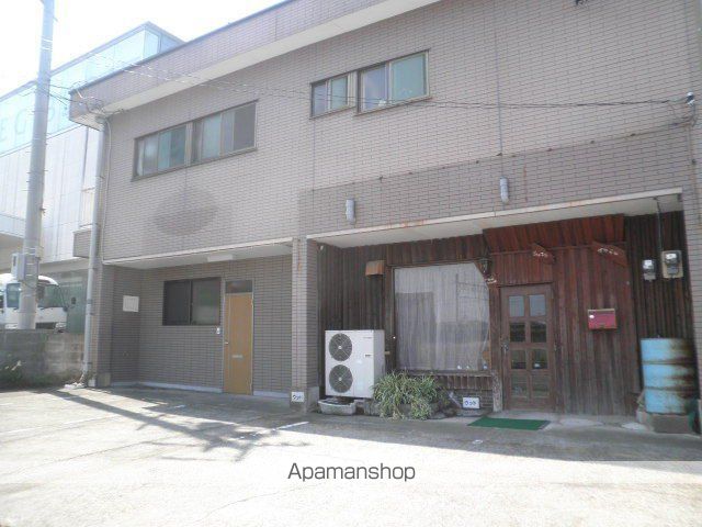 徳留アパートの外観写真