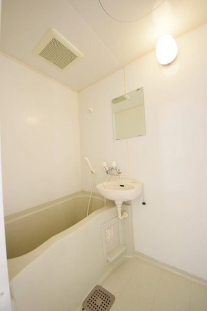 洗面設備　★身だしなみはこちらで★