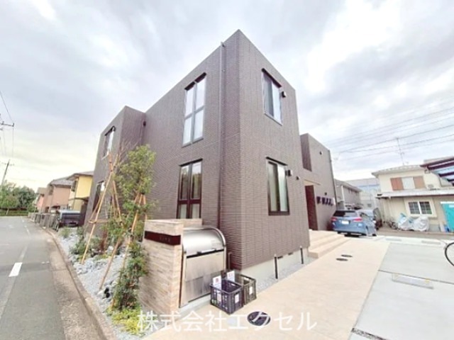 建物外観　泉体育館徒歩10分の物件です。