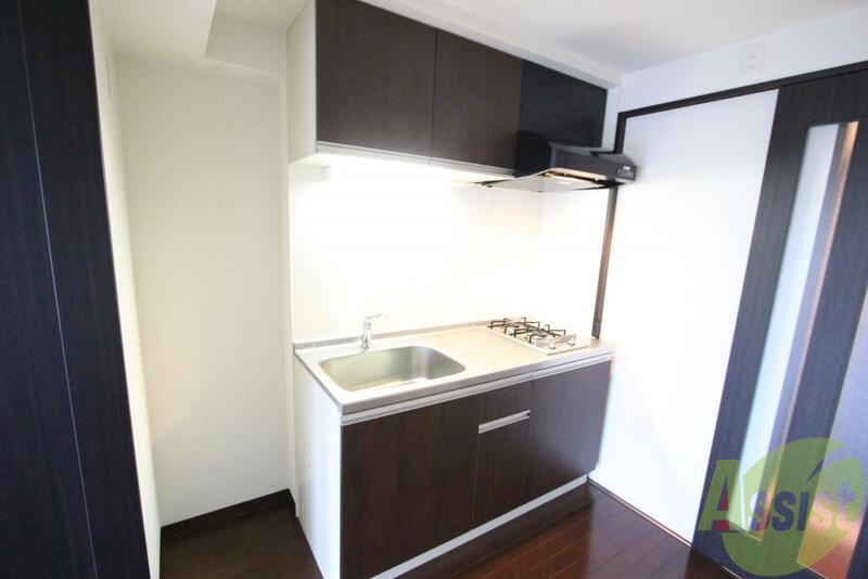 キッチン　２口ガスキッチンで料理がしやすいね