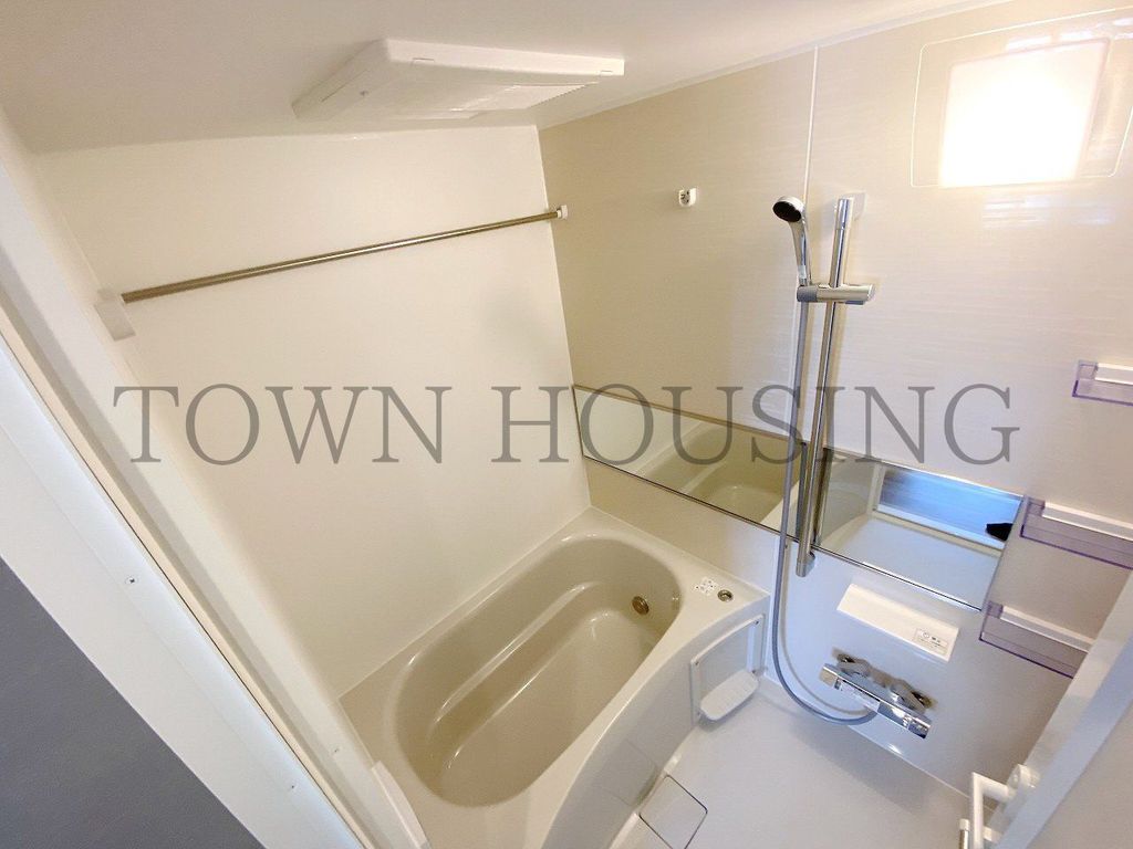 バス・シャワールーム　お問合せは(株)タウンハウジング赤坂店へ【03-5563-…