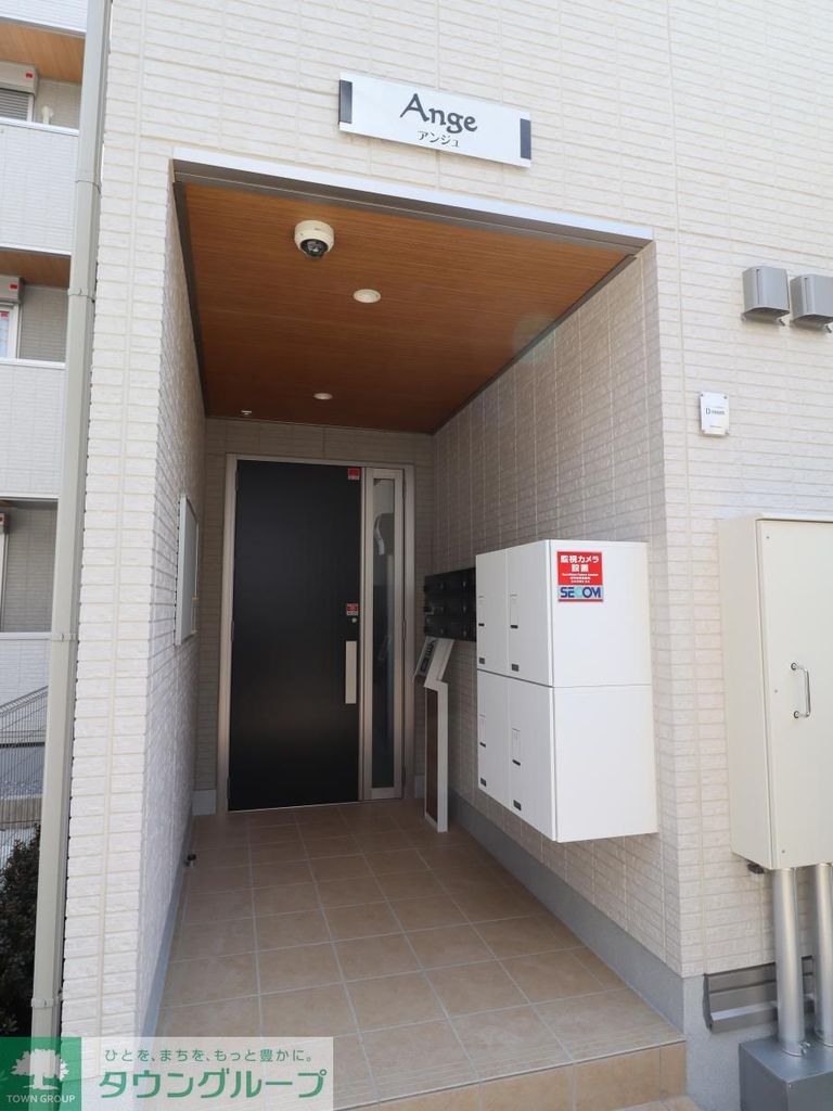 エントランス　エントランス