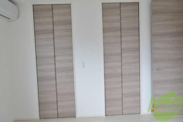 収納　クローゼットはここです。中の広さが気になりますね。