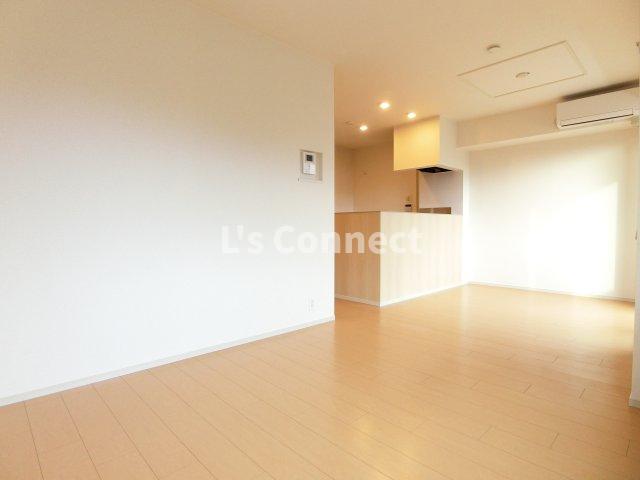 居室・リビング　１３．３帖のＬＤＫ。