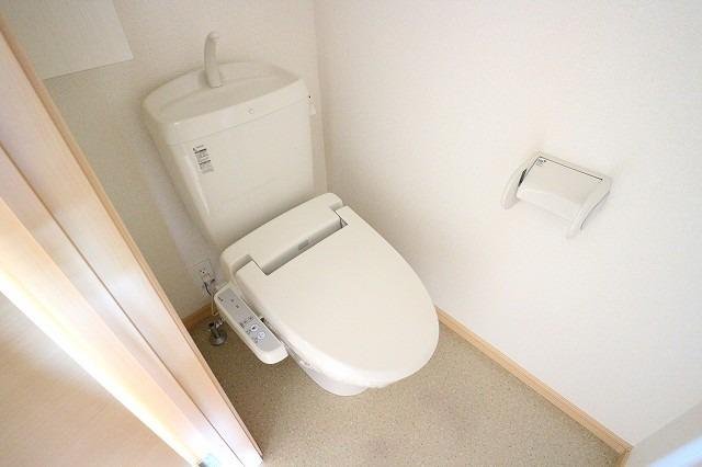 トイレ　ゆったりとした空間のトイレです