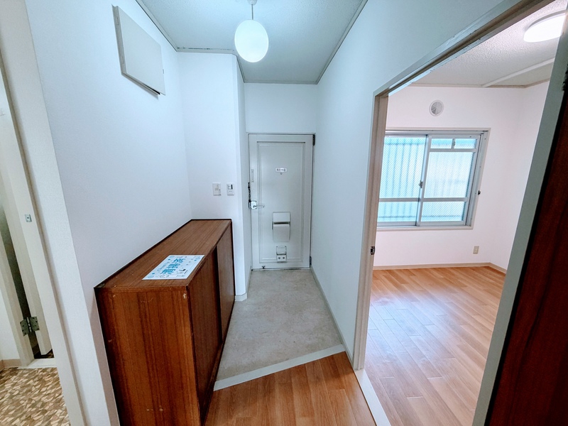 南京終マンションA棟/分譲マンションの玄関写真