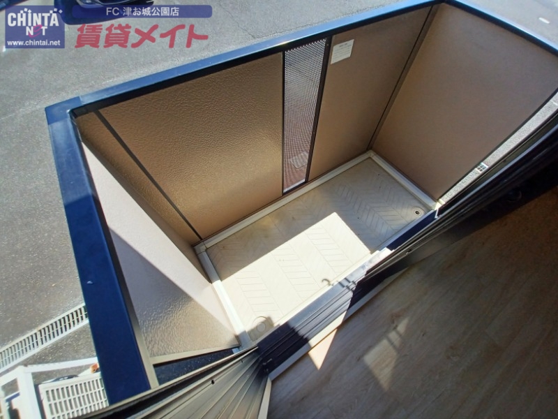 バルコニー　同型参考写真