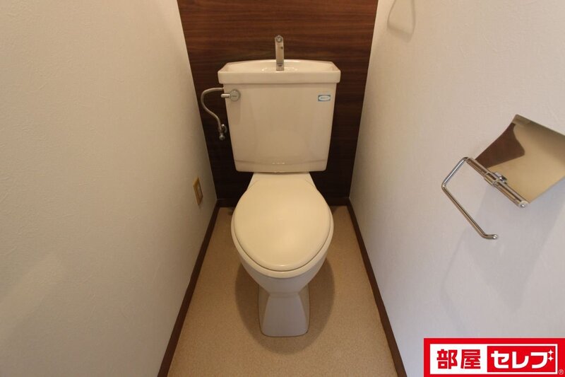 トイレ　※別号室のお写真です